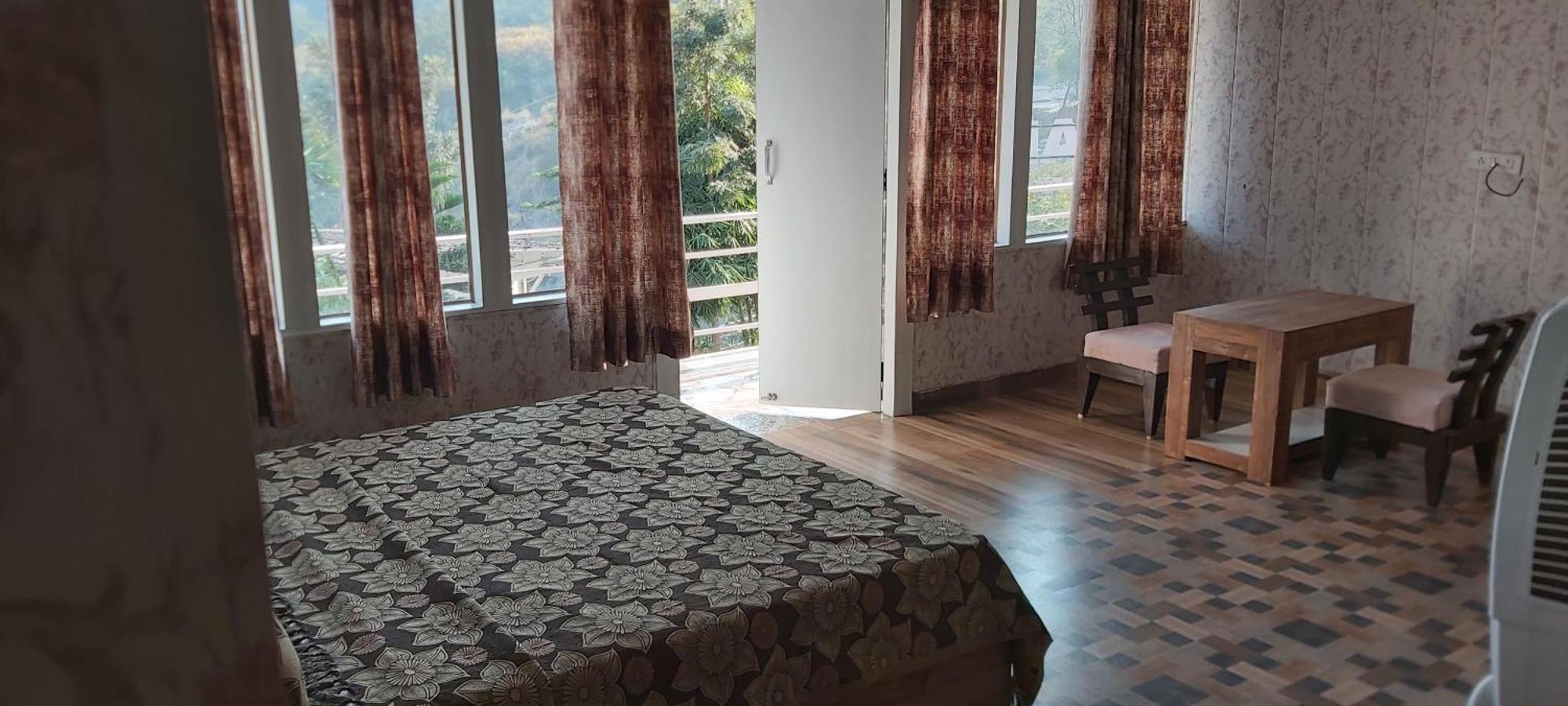 Valley Retreat Home Stay 데라둔 객실 사진